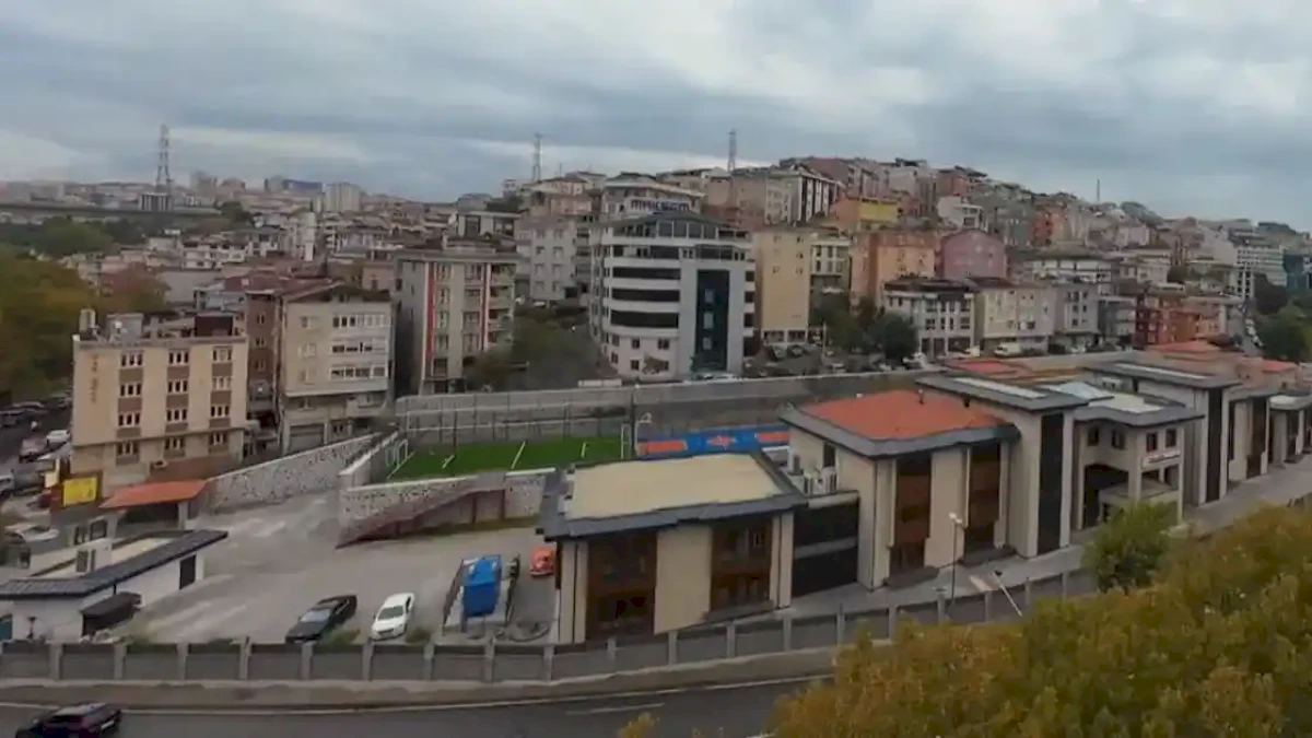 İstanbul Valiliği Beyoğlu’nda yeni imam hatip ortaokulunu tanıttı