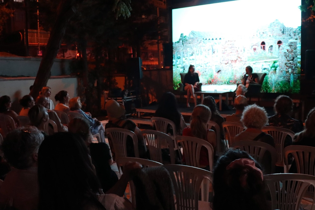 Maltepe’de Kadın Yönetmenlerin Filmleri İzleyiciyi Şoke Etti