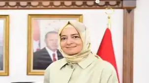 Ankara siyasetinde Betül Sayan Kaya görevlerinden affını istedi