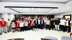 Antalya Muratpaşa güreşçileri yeni sezon hedeflerini açıkladı