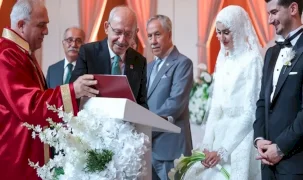 Davutoğlu’nun oğlunun nikâhına çok sayıda siyasetçi şahit oldu