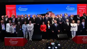 İş dünyası Elazığ zirvesinde kalkınma mesajı verdi