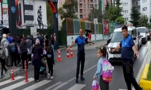 İstanbul Beylikdüzü’nde okul çevrelerinde güvenlik artırıldı
