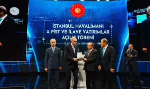 İstanbul Havalimanı'nın yeni pisti hizmete girdi
