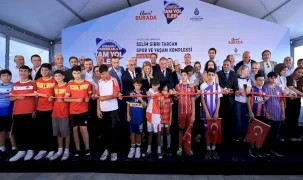 İstanbul'da Selim Sırrı Tarcan Spor ve Yaşam Kompleksi hizmete açıldı