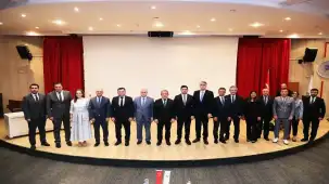 İzmir'de savunma sanayii zirvesi düzenlendi
