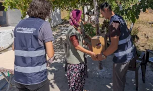 İzmir’de sosyal destek için çalınmadık kapı kalmayacak