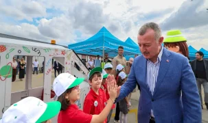 Kocaeli'de tramvayın kapasitesi de, mesafesi de arttı