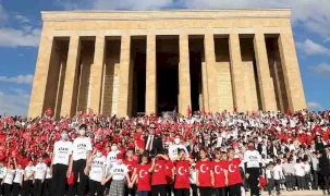 LÖSEV'den Atatürk’ün huzuruna davet