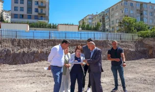 Maltepe’de Zümrütevler ve Girne’ye Yeni Mahalle Evleri