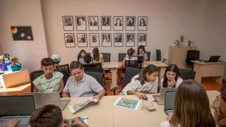 Mersin Mezitli kampüsünde çocuklar yapay zekâyla buluşuyor