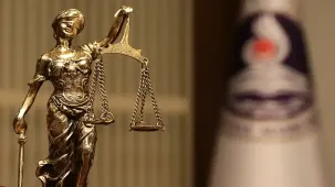 Milyonları ilgilendiren süresiz nafaka düzenlemesi iptal edildi