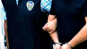 Sahte vatandaşlık operasyonunda 3 şüpheli gözaltında