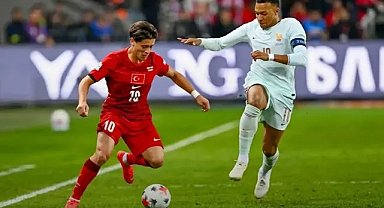 Türkiye 0-1 Fransa (Maç Sonucu) 'Bizim Çocuklar' Fransa'ya diş geçiremedi!